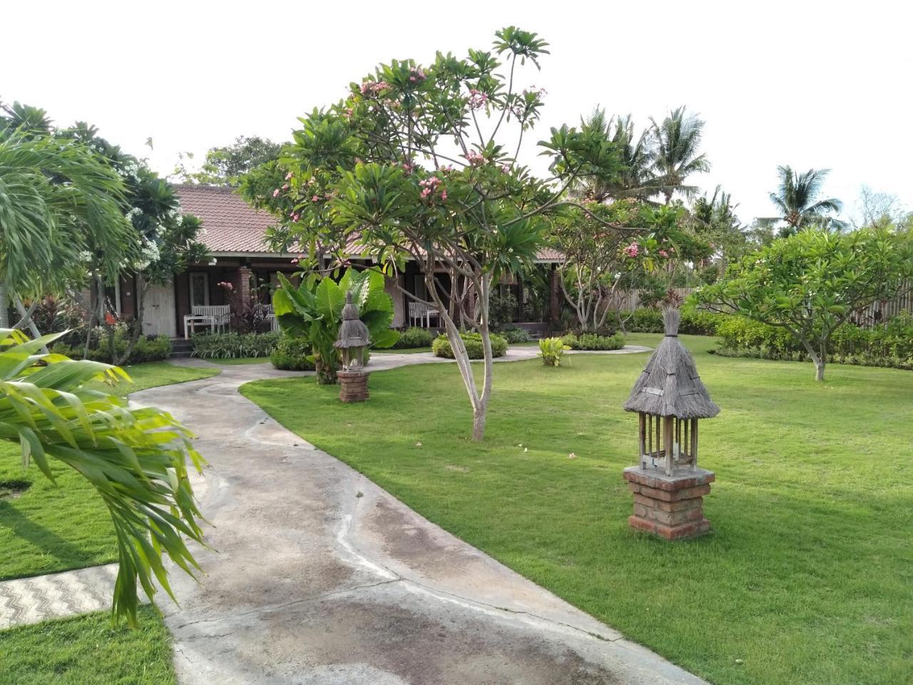 Krisna Homestay Pemuteran Exterior foto