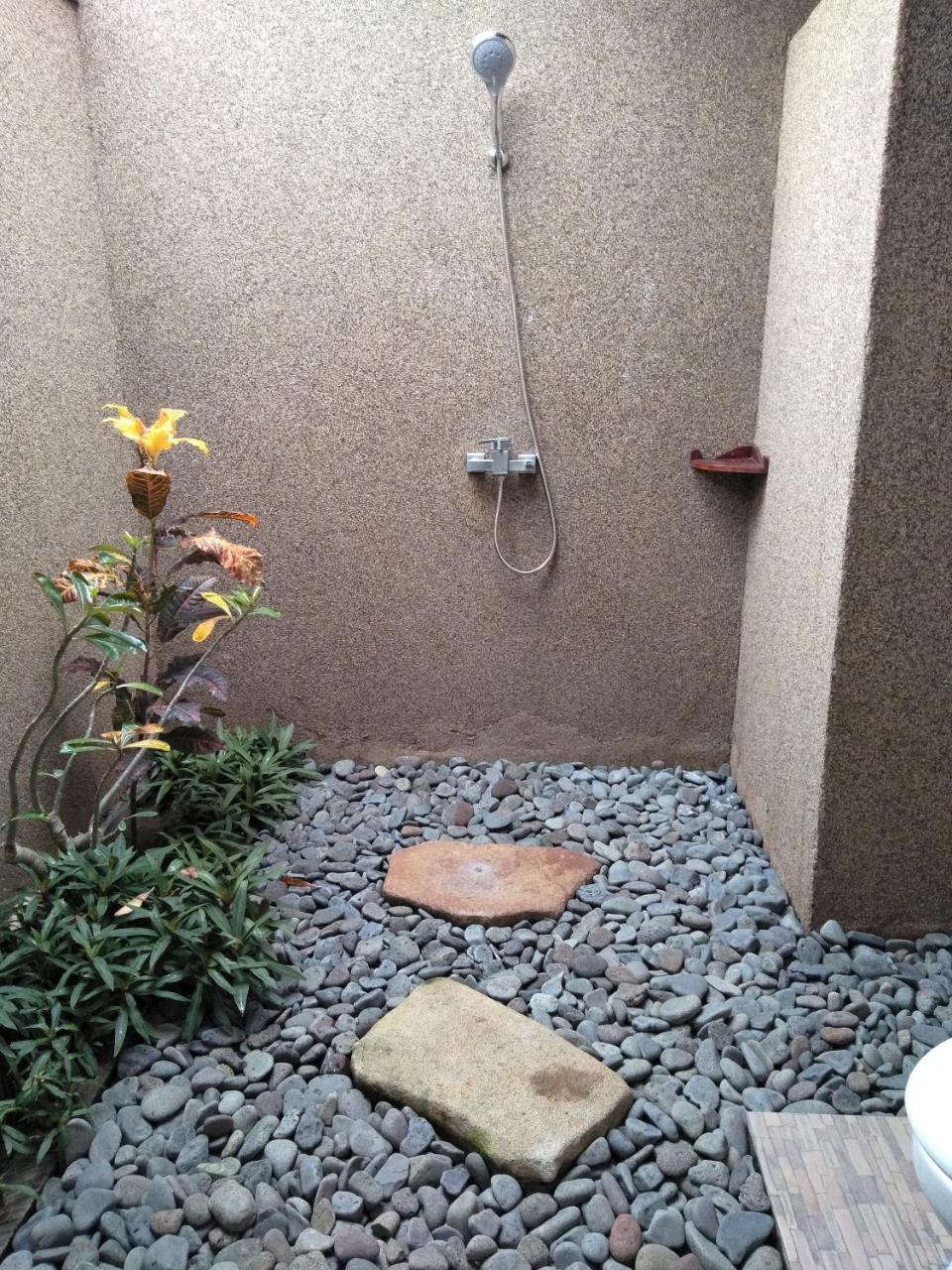 Krisna Homestay Pemuteran Exterior foto